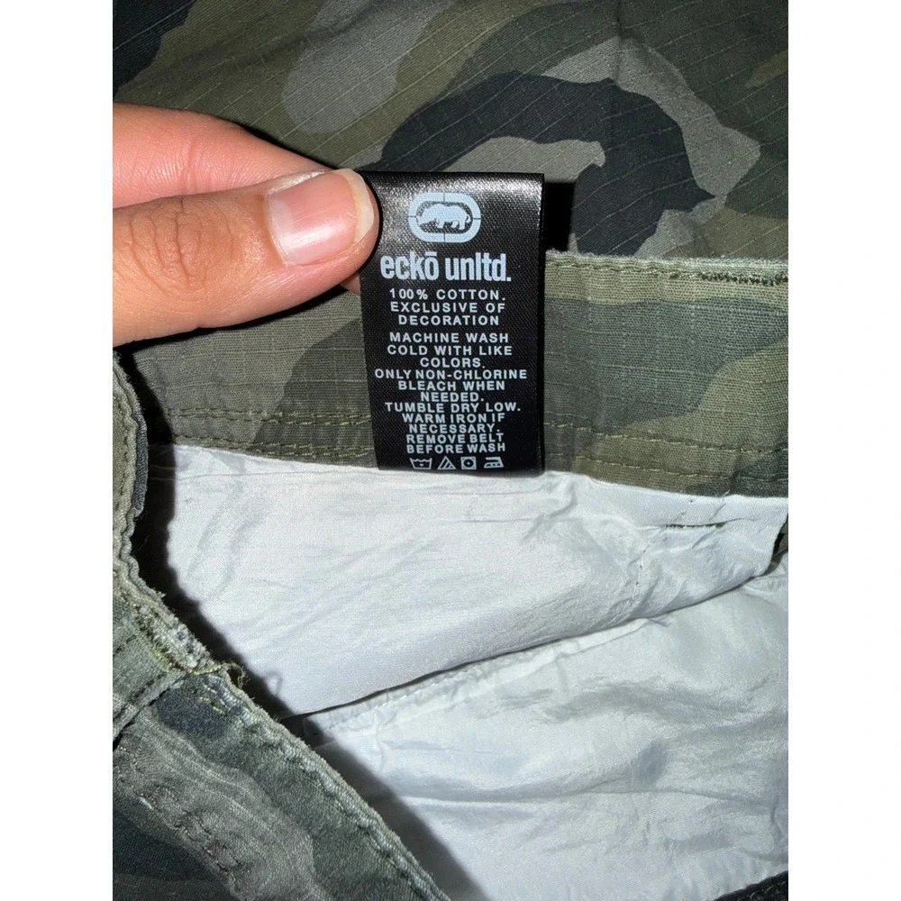 Ecko Unltd Mens Camo Cargo Shorts Size 38 Green Woodland Ripstop Utility Y2K